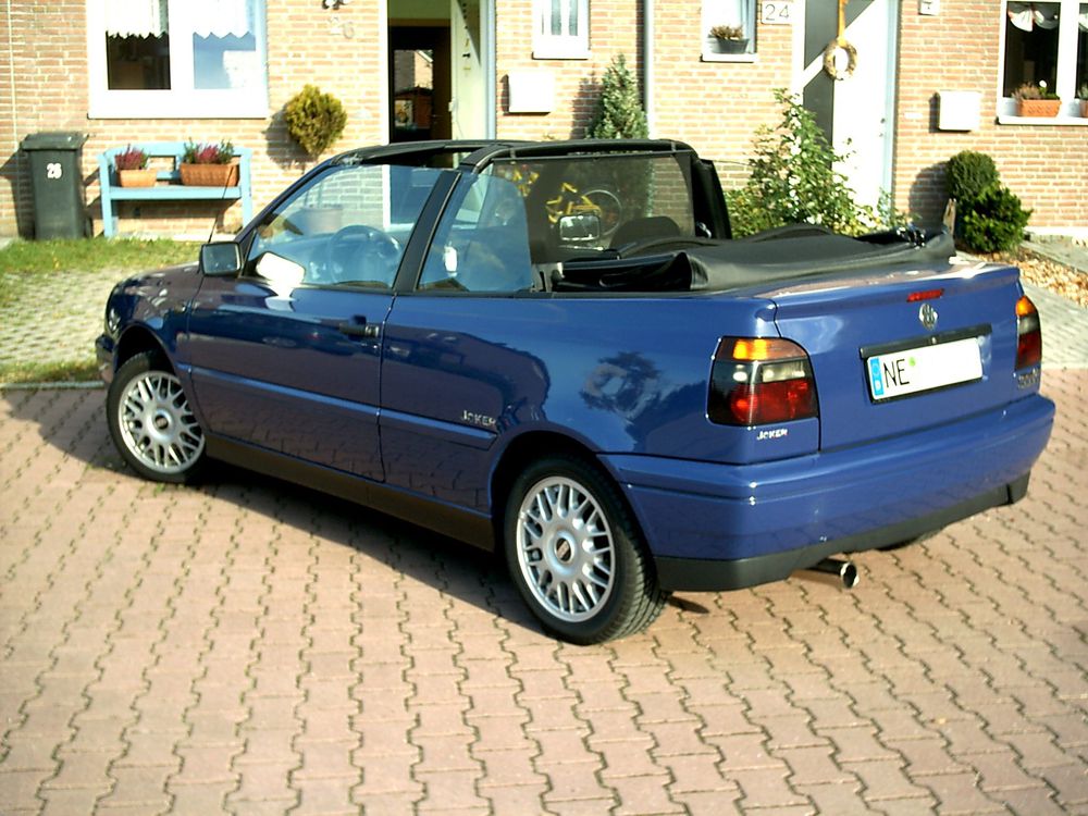 2005-Golf 3 Cab.jpg