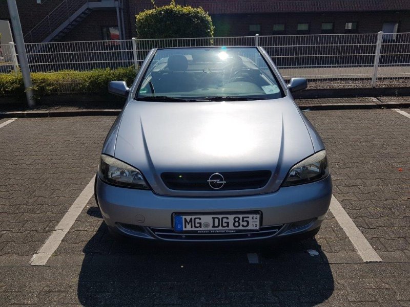 Opel Astra G Cabriolet 1,8 (2).jpg